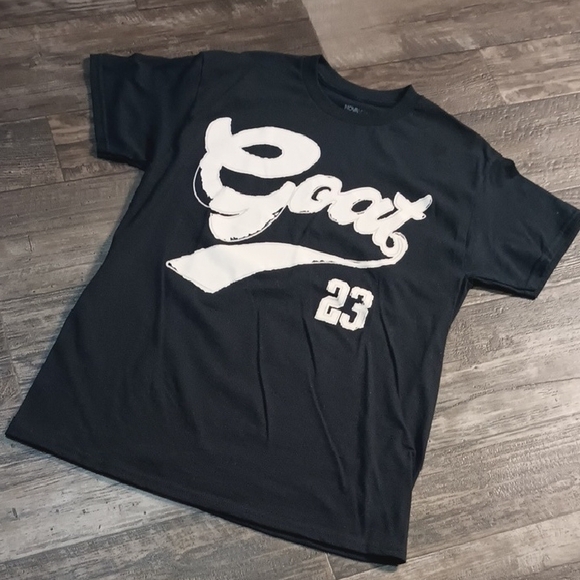 Fashion Nova Men's Black and White Graphic Tee - Picture 1 of 8